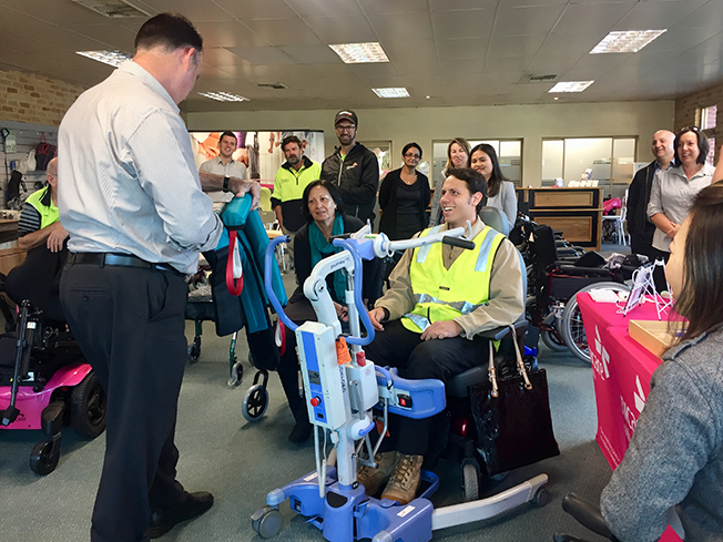 Training - Standing Hoist and SlingsHow to safely transfer a client using a standing hoist and slings