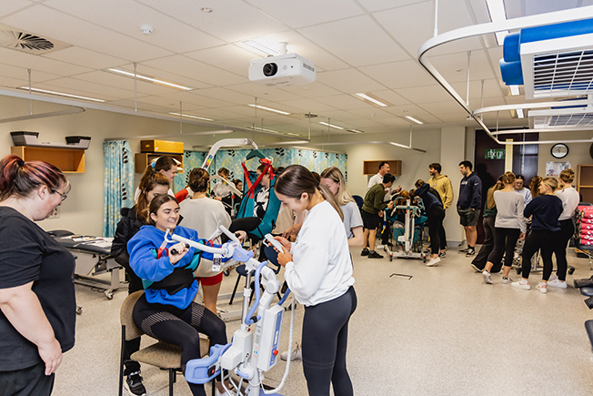 Edith Cowan University Manual Handling Equipment Training for Occupational Therapy Students