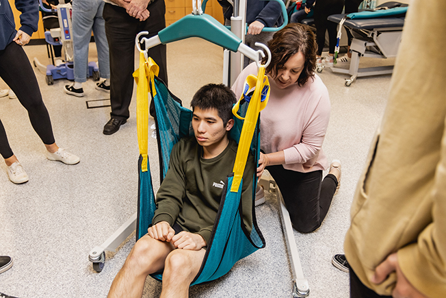 Edith Cowan University Manual Handling Equipment Training for Occupational Therapy Students