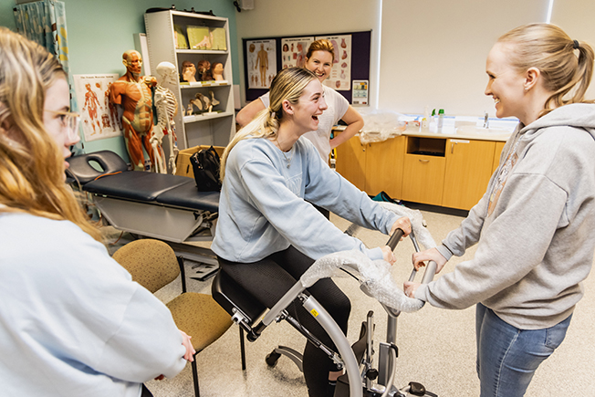 Edith Cowan University Manual Handling Equipment Training for Occupational Therapy Students