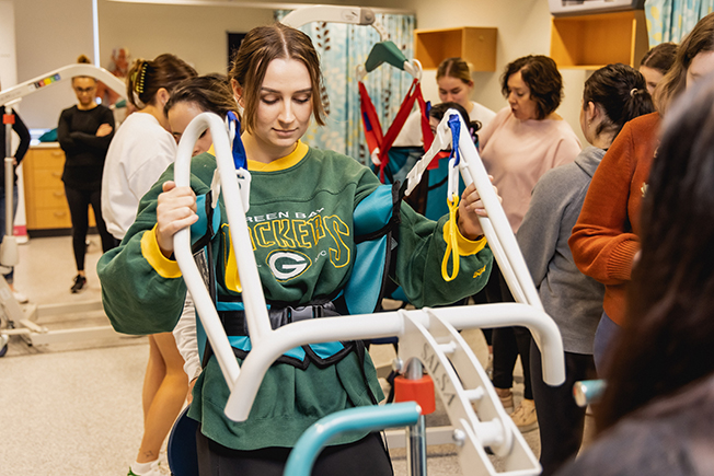 Edith Cowan University Manual Handling Equipment Training for Occupational Therapy Students