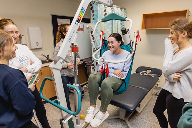 Edith Cowan University Manual Handling Equipment Training for Occupational Therapy Students