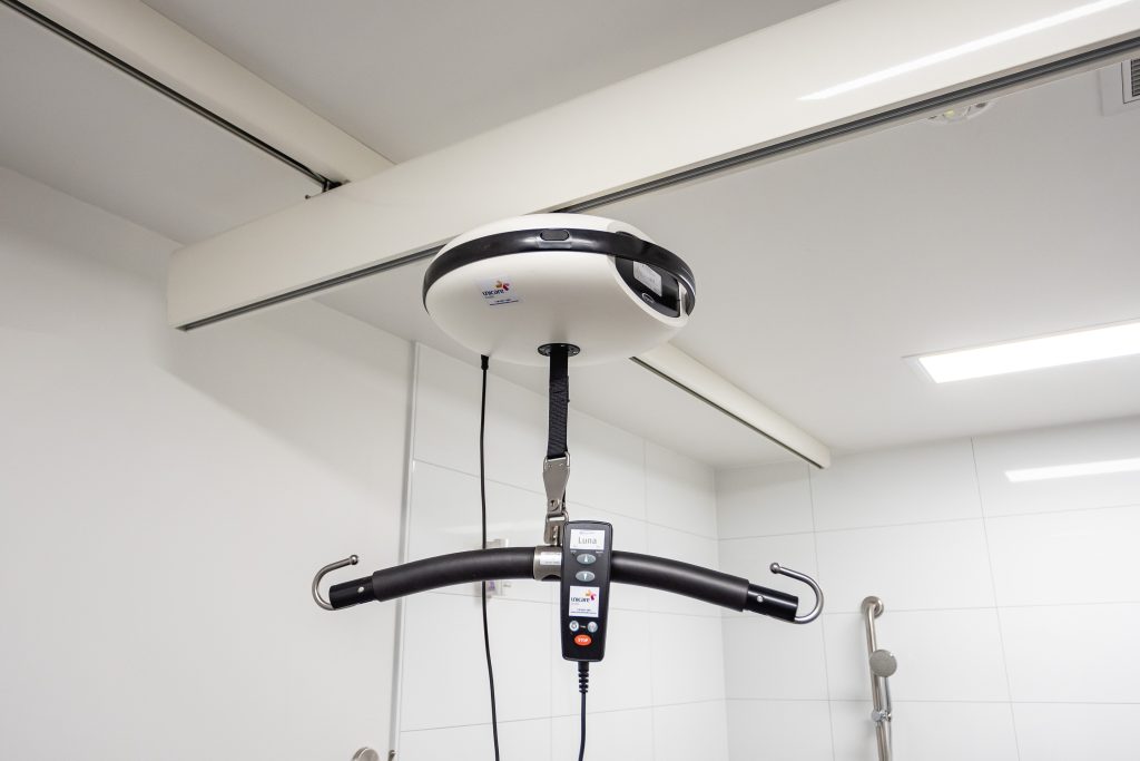 Unicare Health installs ceiling hoists and accessible changeroom